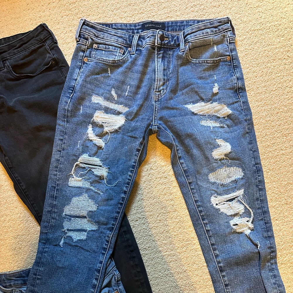 Men’s Aeropostale slim destroyed jeans 34x30